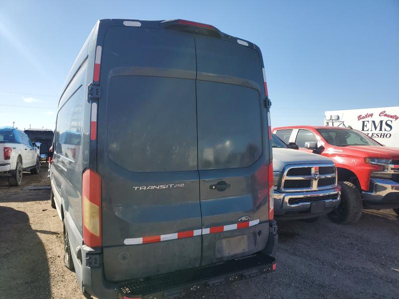 Фото 6 - FORD TRANSIT