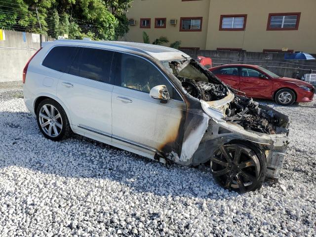 Фото 4 - VOLVO XC90