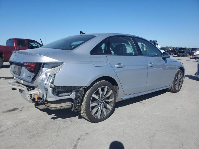 Фото 3 - AUDI A4