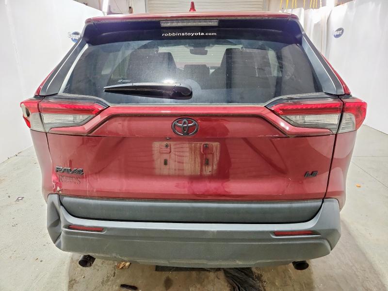 Фото 6 - TOYOTA RAV4