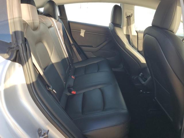 Фото 10 - TESLA MODEL 3