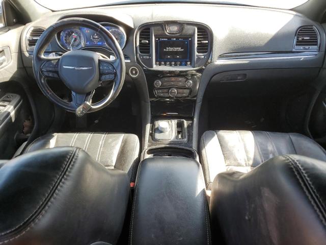 Фото 8 - CHRYSLER 300