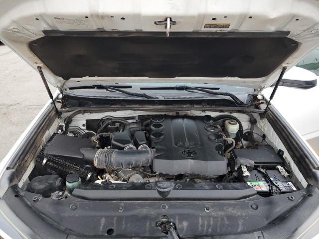 Фото 12 - TOYOTA 4RUNNER