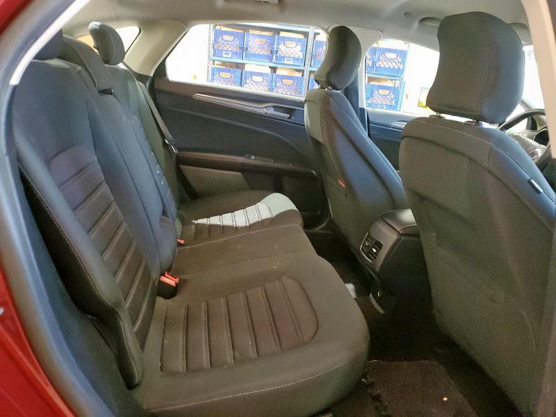 Фото 10 - FORD FUSION