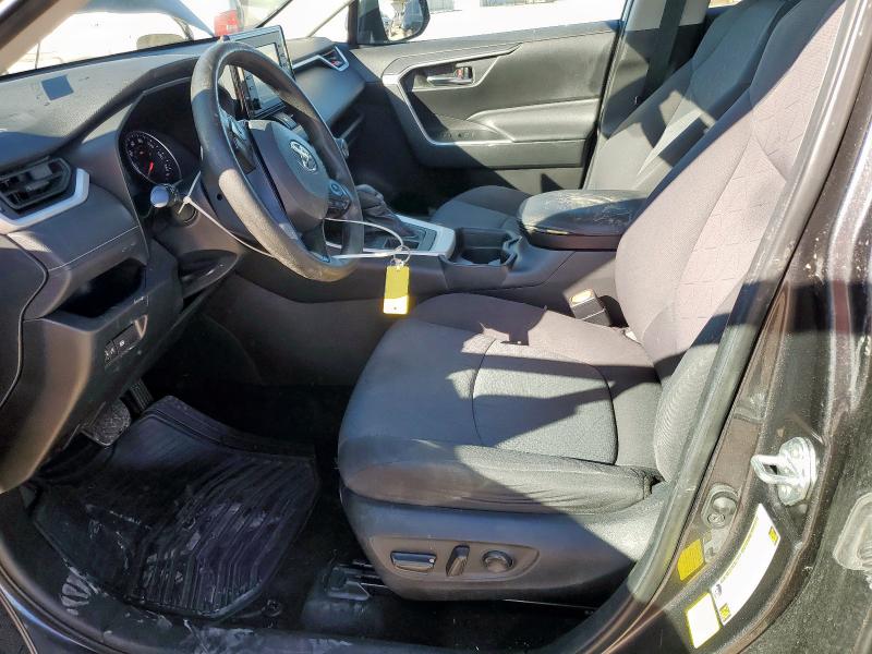 Фото 7 - TOYOTA RAV4