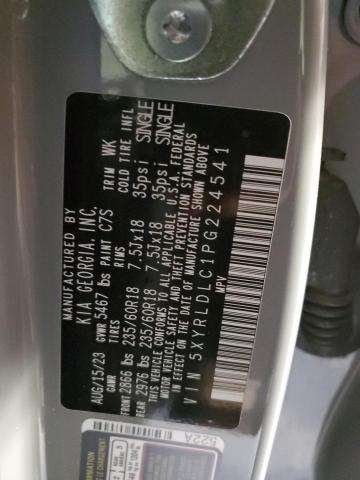 Фото 13 - KIA SORENTO