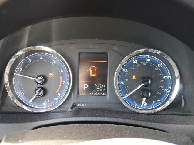 Фото 9 - TOYOTA COROLLA