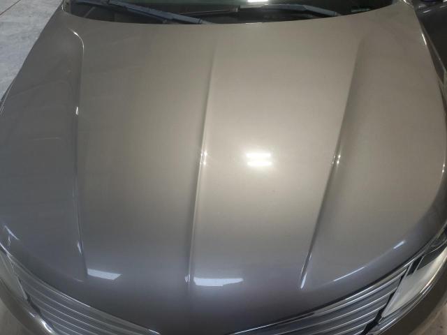 Фото 11 - LINCOLN MKZ