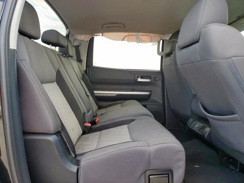 Фото 10 - TOYOTA TUNDRA