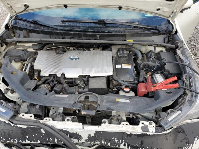 Фото 11 - TOYOTA PRIUS