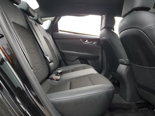 Фото 10 - KIA FORTE