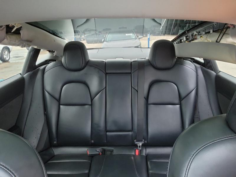 Фото 10 - TESLA MODEL 3