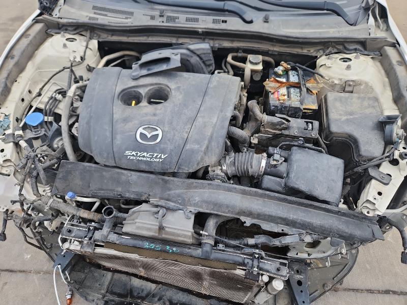 Фото 11 - MAZDA 3