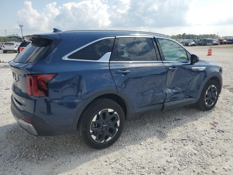 Фото 3 - KIA SORENTO