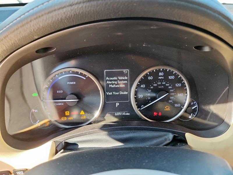 Фото 9 - LEXUS NX