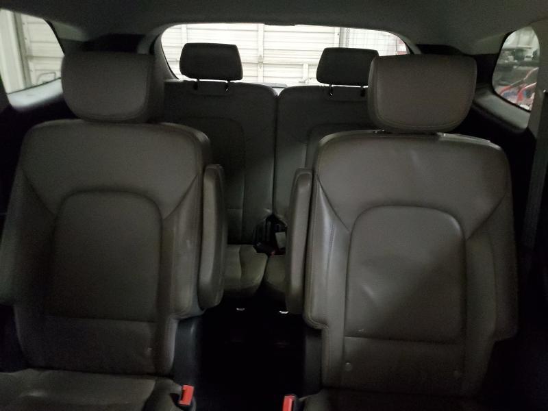 Фото 10 - HYUNDAI SANTA FE