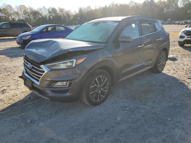 Фото 1 - HYUNDAI TUCSON