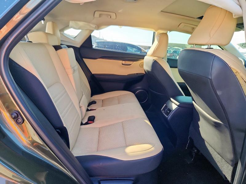 Фото 11 - LEXUS NX