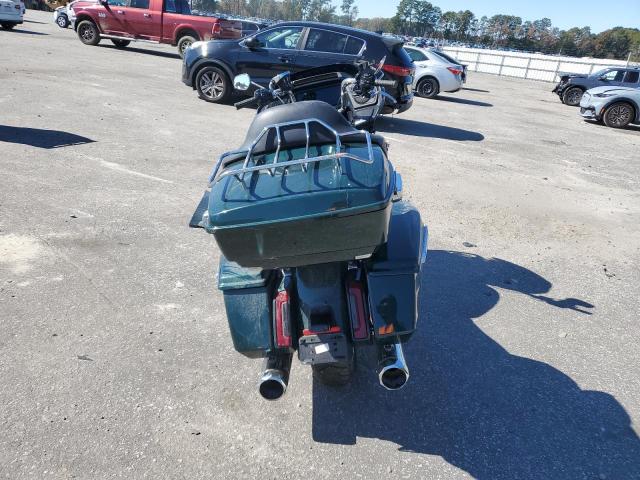 HARLEY-DAVIDSON FL 2024