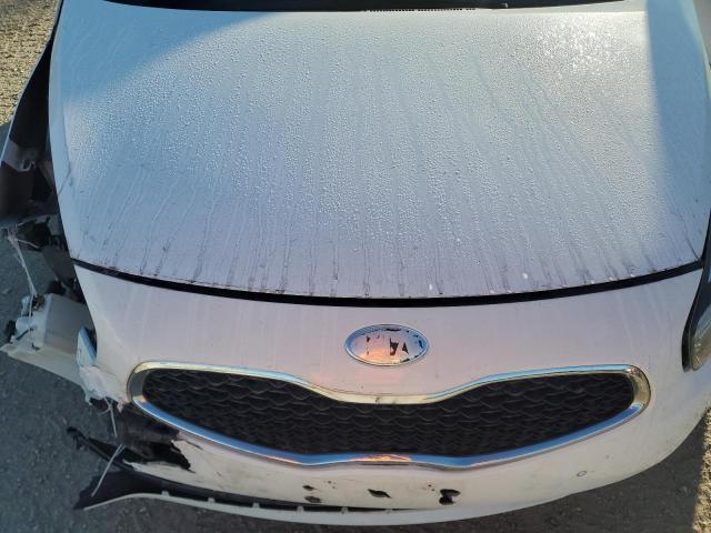 KIA RONDO 2015 VIN KNAHU8A35F7082111