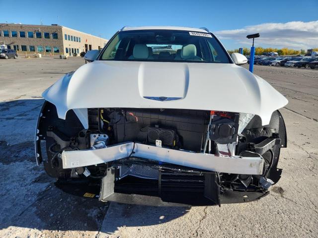 Фото 5 - GENESIS GV70