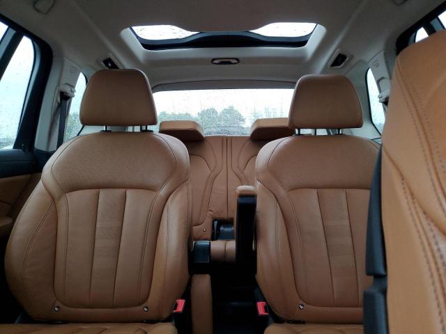 Фото 10 - BMW X7