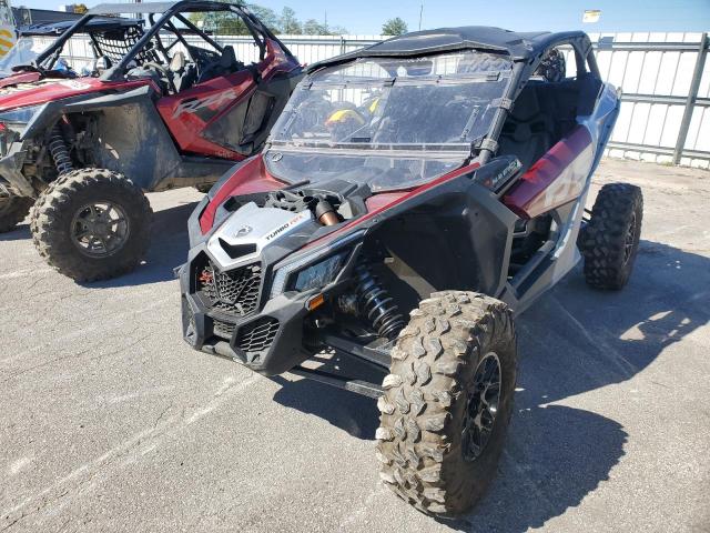 CAN-AM SIDEBYSIDE 2024