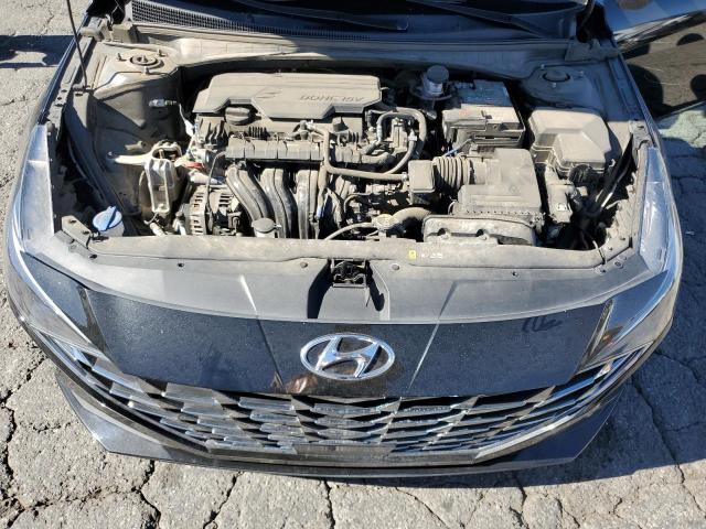 Фото 11 - HYUNDAI ELANTRA