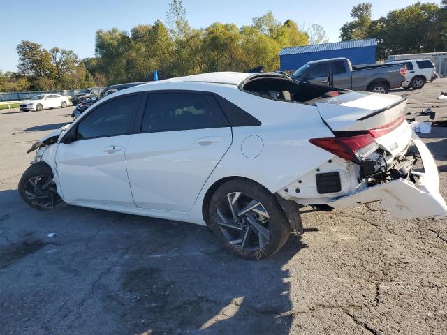 Фото 2 - HYUNDAI ELANTRA