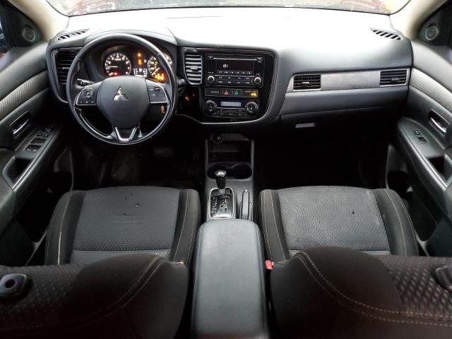 Фото 8 - MITSUBISHI OUTLANDER