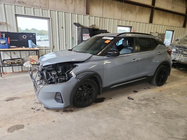 Фото 1 - NISSAN KICKS