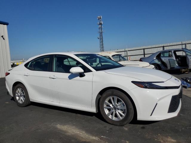 Фото 4 - TOYOTA CAMRY