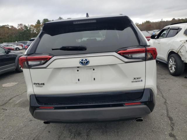 Фото 6 - TOYOTA RAV4