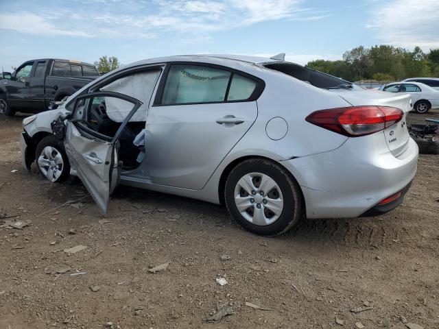 Фото 2 - KIA FORTE