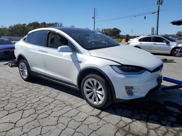 Фото 4 - TESLA MODEL X