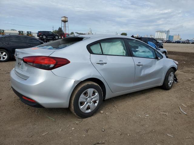 Фото 3 - KIA FORTE