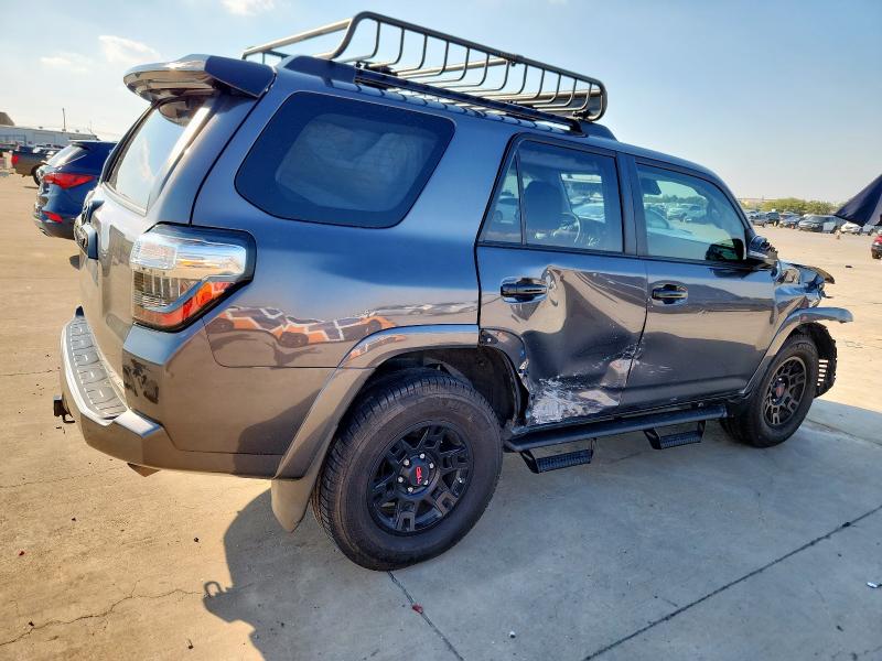 Фото 3 - TOYOTA 4RUNNER