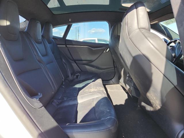 Фото 10 - TESLA MODEL S