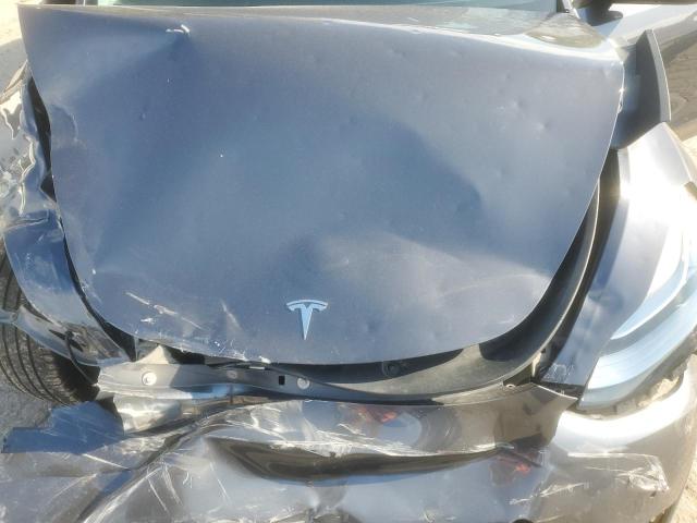 Фото 12 - TESLA MODEL Y