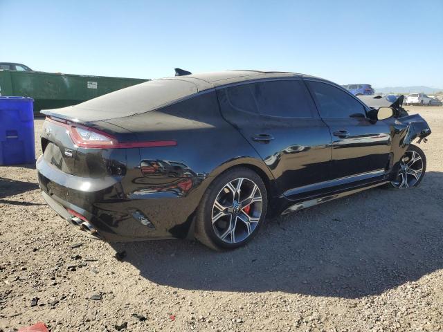 Фото 3 - KIA STINGER