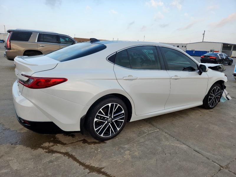 Фото 3 - TOYOTA CAMRY