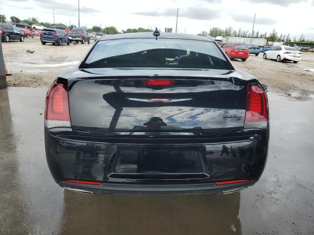 Фото 6 - CHRYSLER 300