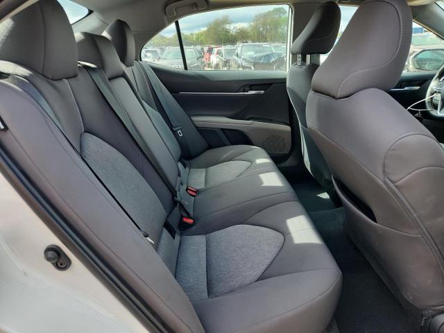 Фото 10 - TOYOTA CAMRY