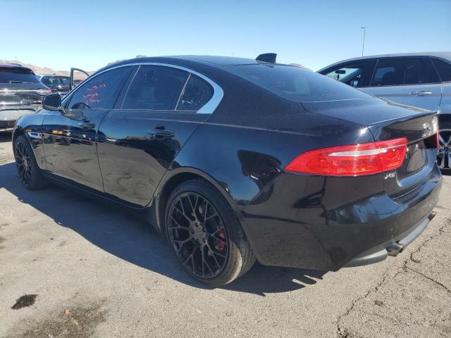 Фото 2 - JAGUAR XE