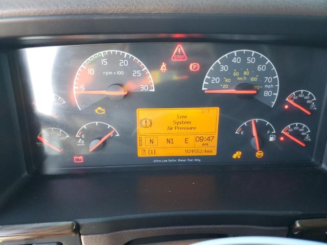 VOLVO VN 2018 VIN 4V4NC9EH3JN998489