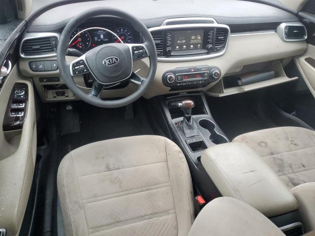 Фото 8 - KIA SORENTO