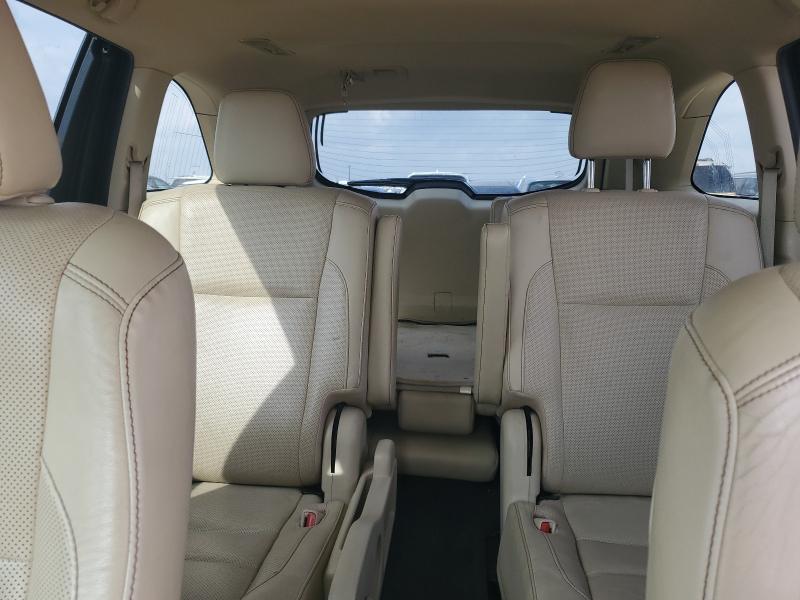 Фото 10 - TOYOTA HIGHLANDER