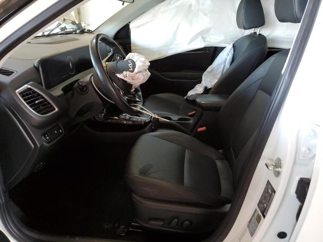 Фото 7 - KIA SELTOS