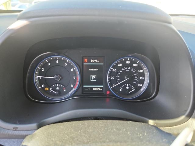 Фото 9 - HYUNDAI KONA