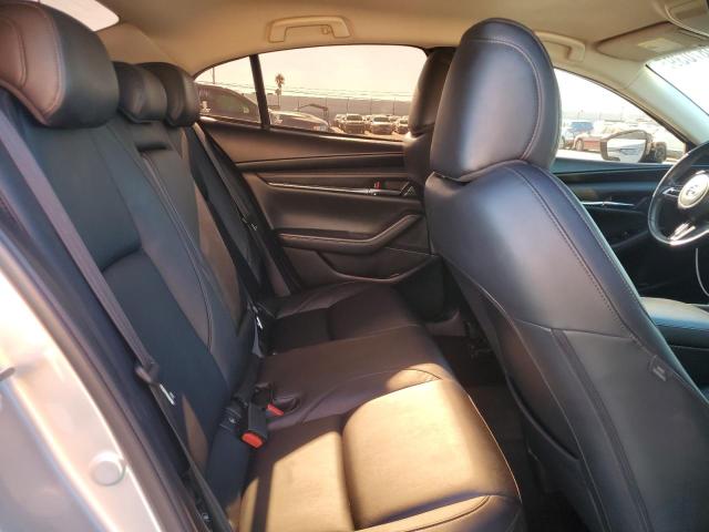 Фото 10 - MAZDA 3